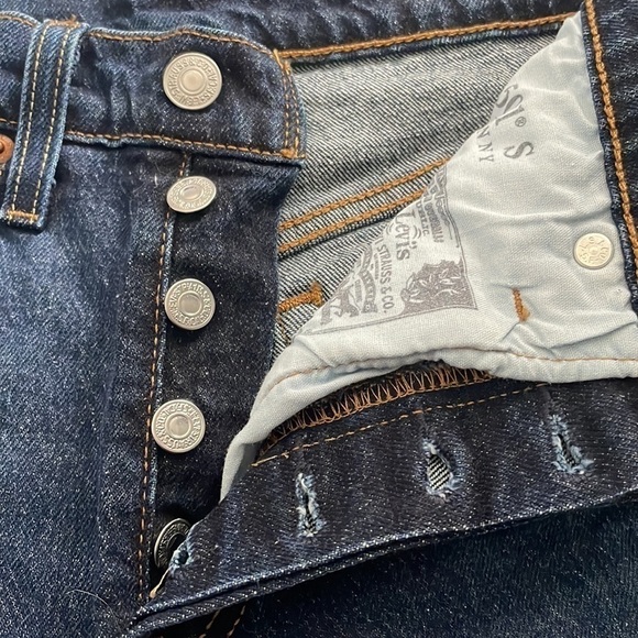 Levi's 501 Skinny Jeans 24W x 28L - Picture 10 of 15